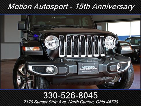 Used 2021 Jeep Wrangler Unlimited Sahara w/ Dual Top Group AWD/4WD image 59
