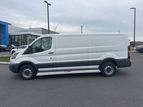 Used 2016 Ford Transit 150 148 Low Roof image 4