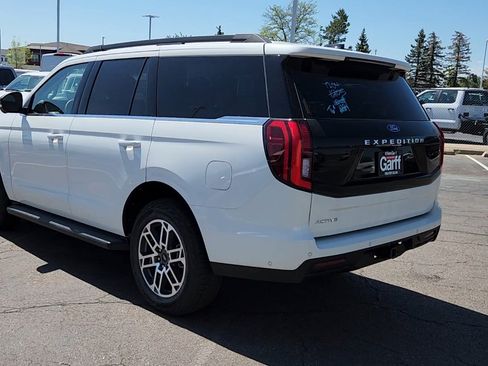 New 2025 Ford Expedition Active image 5