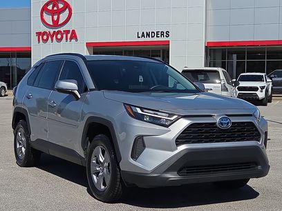 Used 2022 Toyota RAV4 XLE w/ Convenience Package