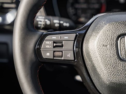 New 2025 Honda Pilot TrailSport image 30