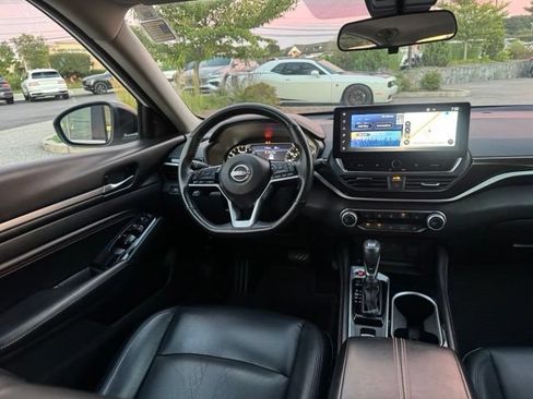 Used 2023 Nissan Altima 2.5 SR w/ SR Premium Package AWD/4WD image 33