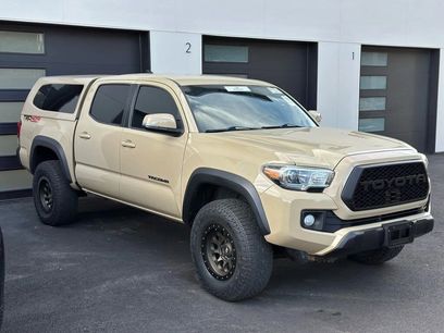 Used 2017 Toyota Tacoma TRD Off-Road w/ Tow Package (A/T)