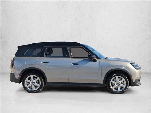 Certified 2025 MINI Cooper Countryman S image 4