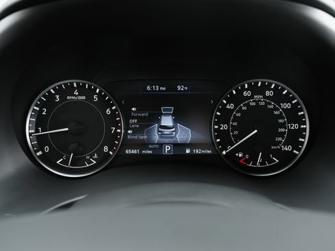 Used 2023 Nissan Armada SV w/ Cargo Package AWD/4WD image 11