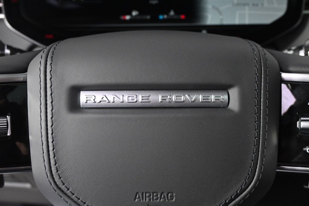 Used 2026 Land Rover Range Rover Long Wheelbase SE AWD/4WD image 36