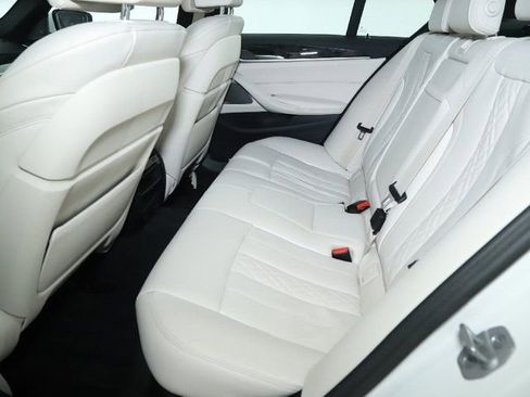 Certified 2023 BMW 540i xDrive w/ Premium Package image 14