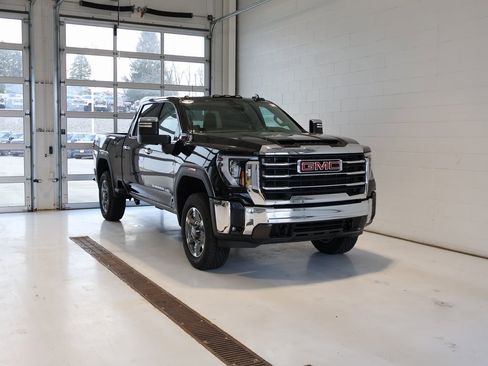 New 2025 GMC Sierra 2500 SLT w/ SLT Convenience Package image 2