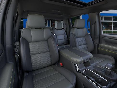 New 2026 Chevrolet Silverado 1500 ZR2 w/ Dark Appearance Package AWD/4WD image 16