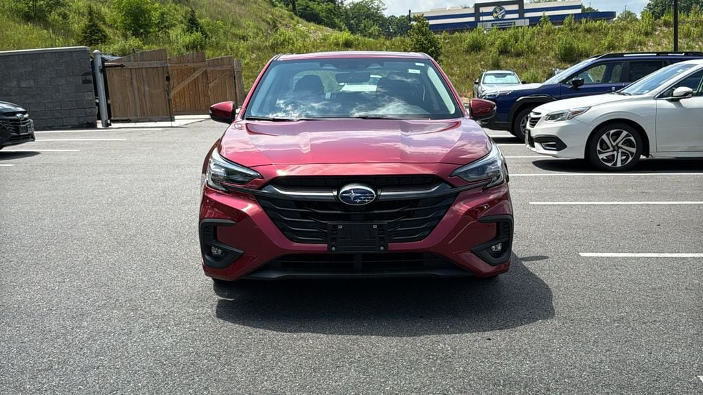 Used 2025 Subaru Legacy Premium AWD/4WD image 2