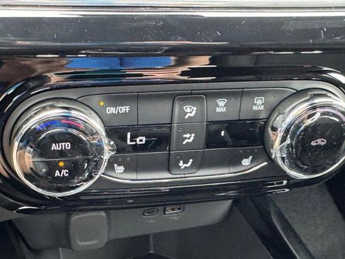 New 2026 Chevrolet Trax RS w/ Driver Confidence Package image 15