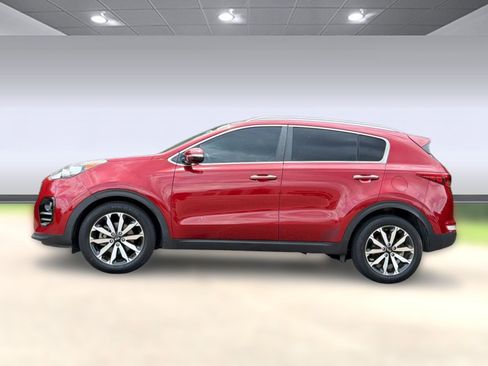 Used 2017 Kia Sportage EX w/ EX Premium Package FWD image 2