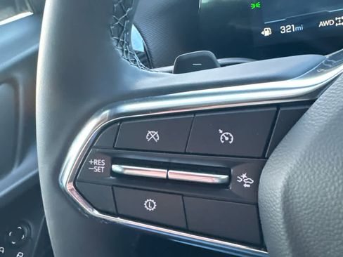 New 2026 Chevrolet Equinox LT image 17