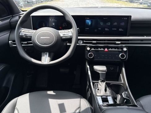 New 2026 Hyundai Santa Cruz SEL AWD/4WD image 2