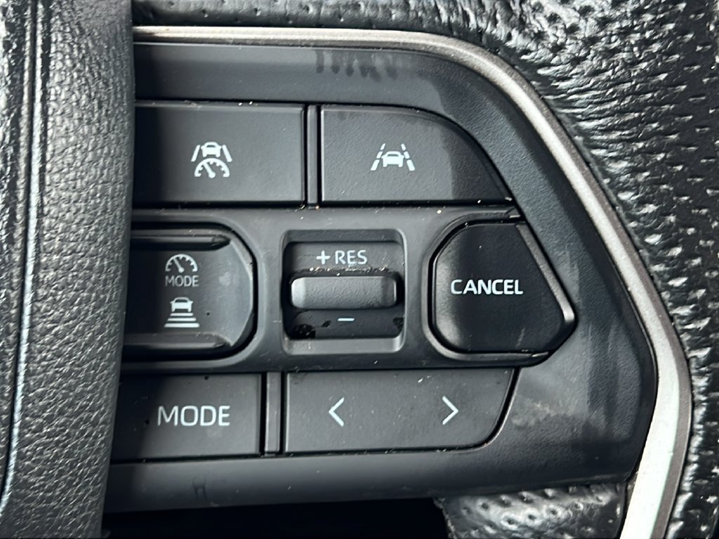 Used 2024 Toyota Tacoma TRD Sport w/ TRD Sport Upgrade Package RWD image 20
