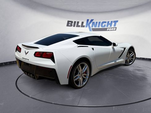 Used 2019 Chevrolet Corvette Stingray Coupe w/ 1LT RWD image 5