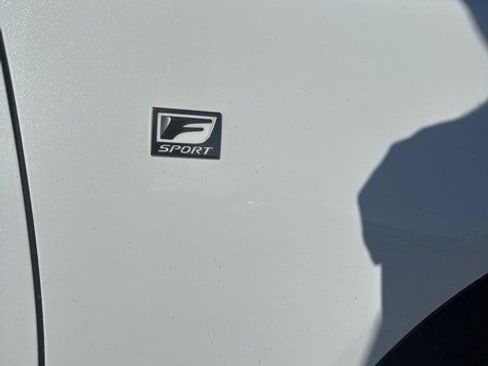 Used 2014 Lexus LS 460 w/ F Sport Package image 4