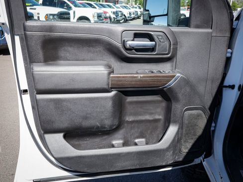 Used 2021 Chevrolet Silverado 2500 LT w/ Fleet Comfort Package AWD/4WD image 15