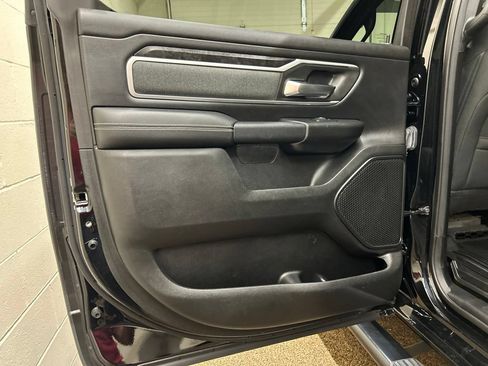 Used 2023 RAM 1500 Big Horn AWD/4WD image 12