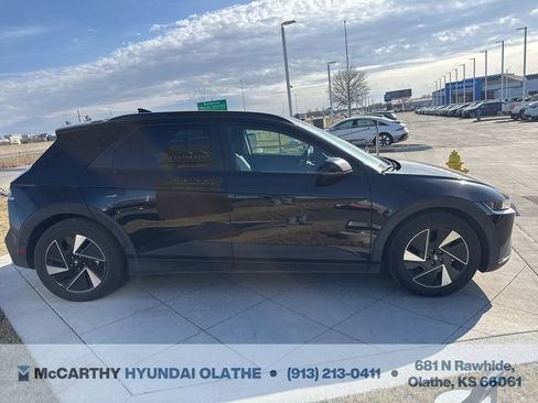 Used 2025 Hyundai Ioniq 5 SEL image 16