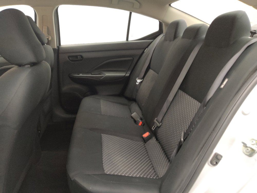 Used 2020 Nissan Versa S FWD image 18