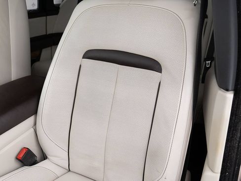 Certified 2019 Rolls-Royce Cullinan AWD/4WD image 18