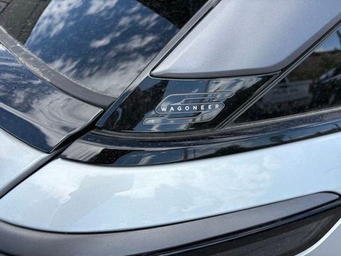 New 2025 Jeep Wagoneer S Limited w/ Comfort Package image 9