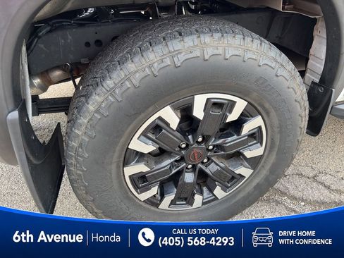 Used 2023 Nissan Frontier PRO-4X w/ Tow Package AWD/4WD image 11