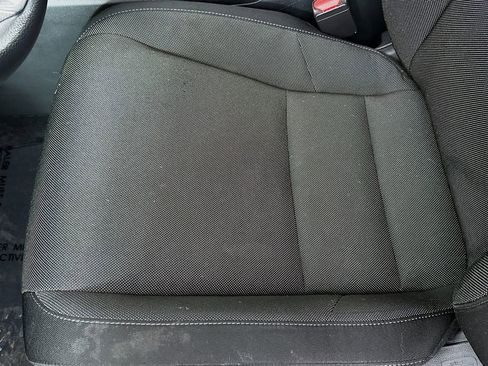 Used 2023 Honda CR-V EX image 19