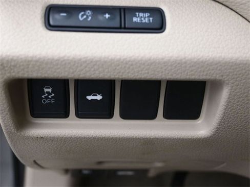 Used 2014 Nissan Altima 2.5 S image 13