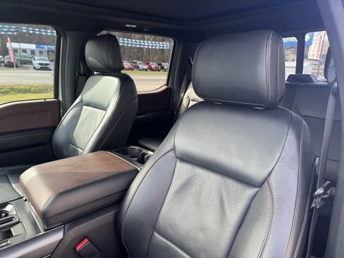 Used 2023 Ford F150 Lariat w/ Equipment Group 502A High image 17