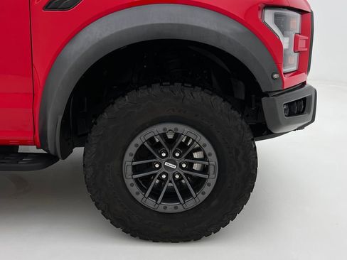 Used 2020 Ford F150 Raptor w/ Equipment Group 802A Luxury image 29