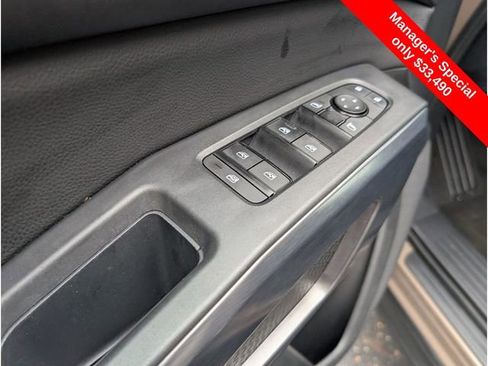 Certified 2023 Nissan Pathfinder Rock Creek image 16