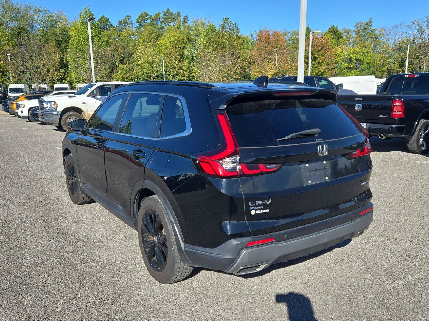 Used 2023 Honda CR-V Sport Touring image 5