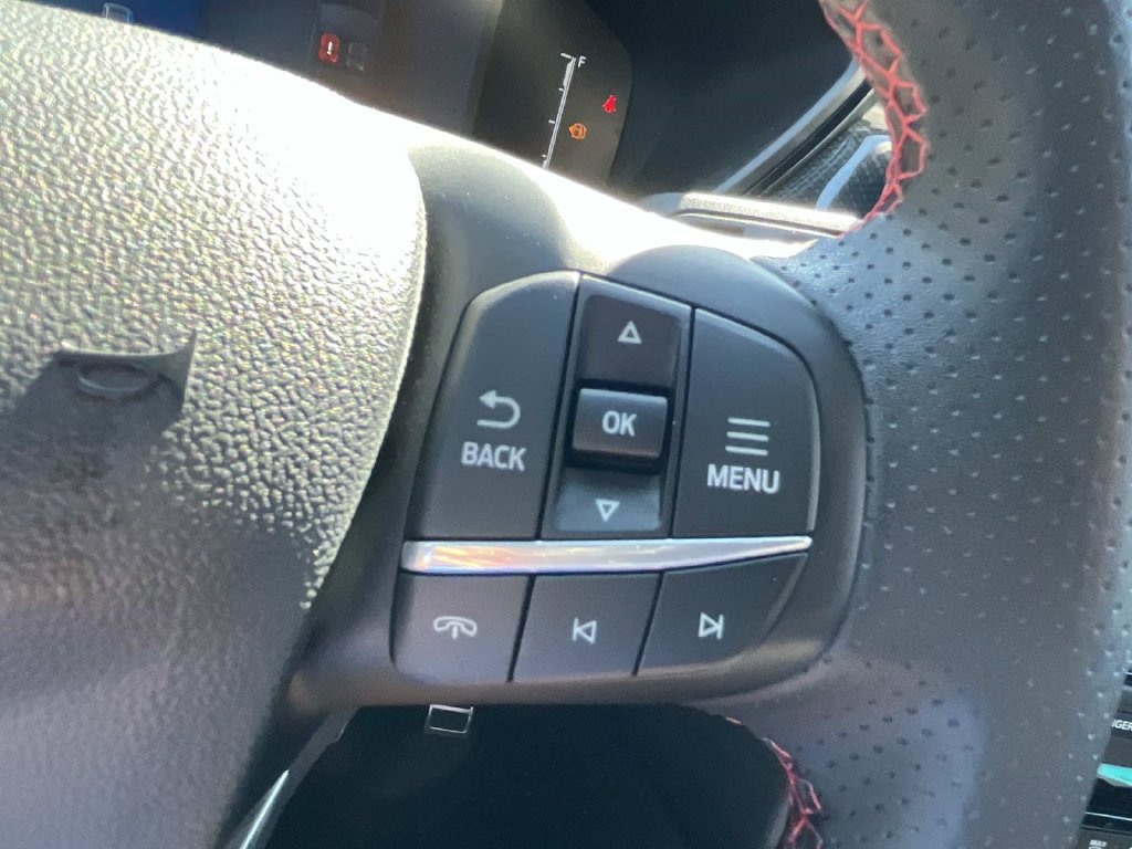 Used 2024 Ford Escape ST-Line w/ Tech Pack #1 FWD image 35