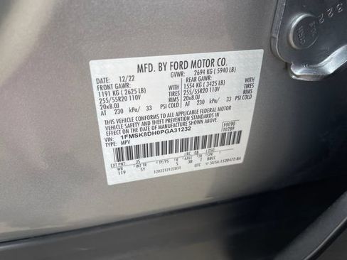 Used 2023 Ford Explorer XLT w/ Equipment Group 202A AWD/4WD image 26