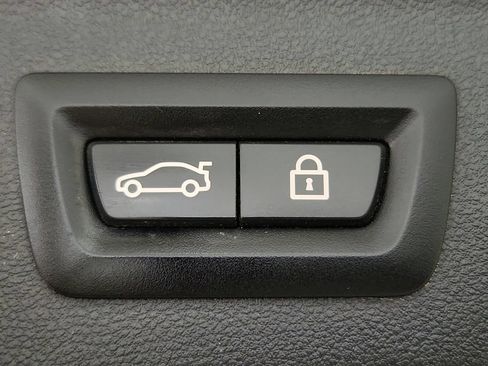 Used 2021 BMW X3 xDrive30i AWD/4WD image 37
