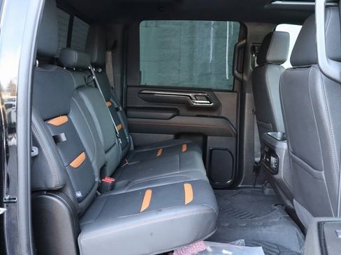 Used 2025 GMC Sierra 2500 AT4 w/ AT4 Premium Plus Package image 36