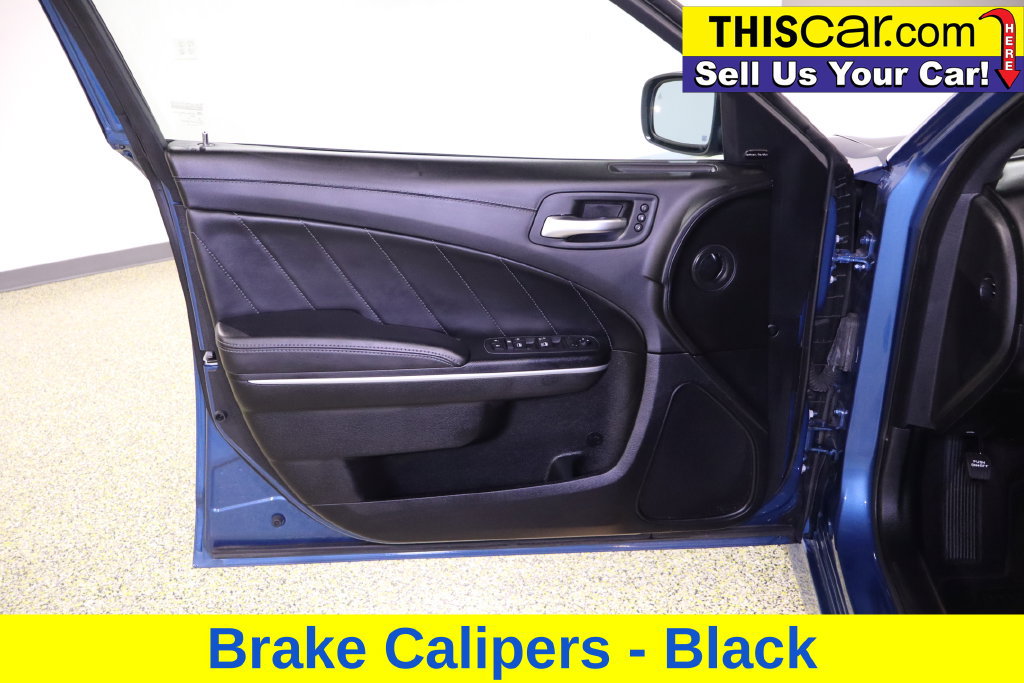 Used 2020 Dodge Charger R/T w/ Plus Group RWD image 35