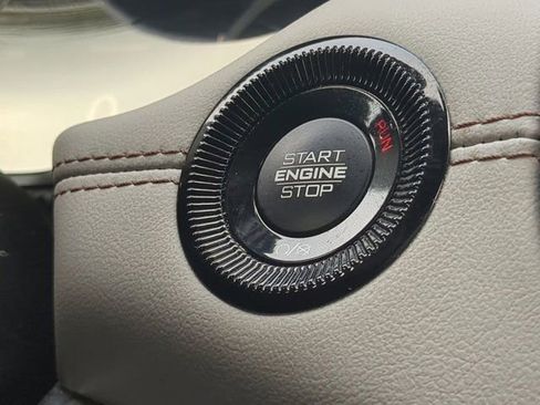 Used 2022 Jeep Compass Limited image 27