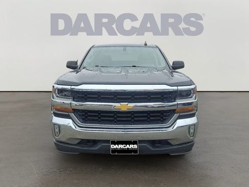 Used 2018 Chevrolet Silverado 1500 LT w/ All Star Edition AWD/4WD image 2
