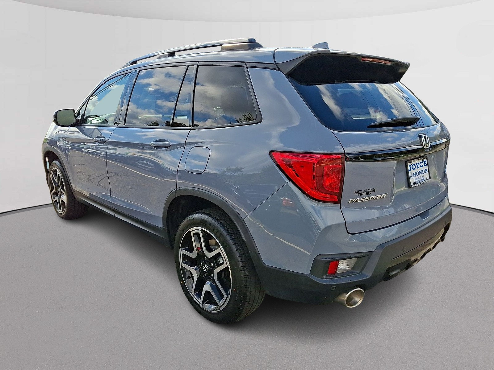 Used 2022 Honda Passport Elite image 7
