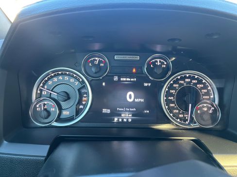 Used 2018 RAM 2500 Power Wagon w/ Leather & Luxury Group image 32