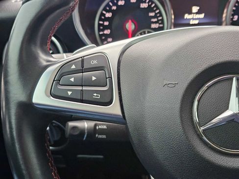 Used 2018 Mercedes-Benz SLC 300 image 29