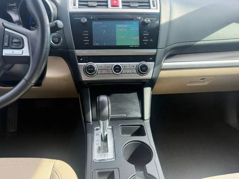 Used 2015 Subaru Legacy 3.6R Limited image 16