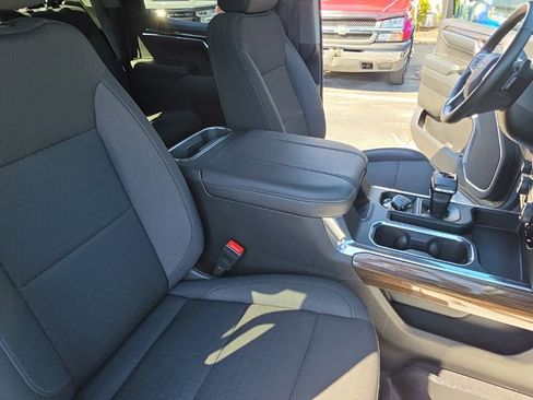 Certified 2024 Chevrolet Silverado 1500 RST w/ Convenience Package II AWD/4WD image 29