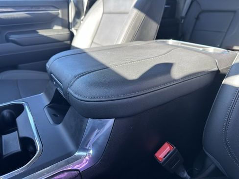 Used 2025 Chevrolet Silverado 3500 LTZ w/ LTZ Plus Package image 13