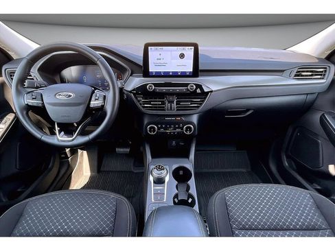 Used 2023 Ford Escape Active AWD/4WD image 9