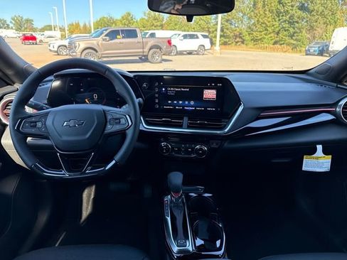 New 2026 Chevrolet Trax RS w/ Driver Confidence Package image 12