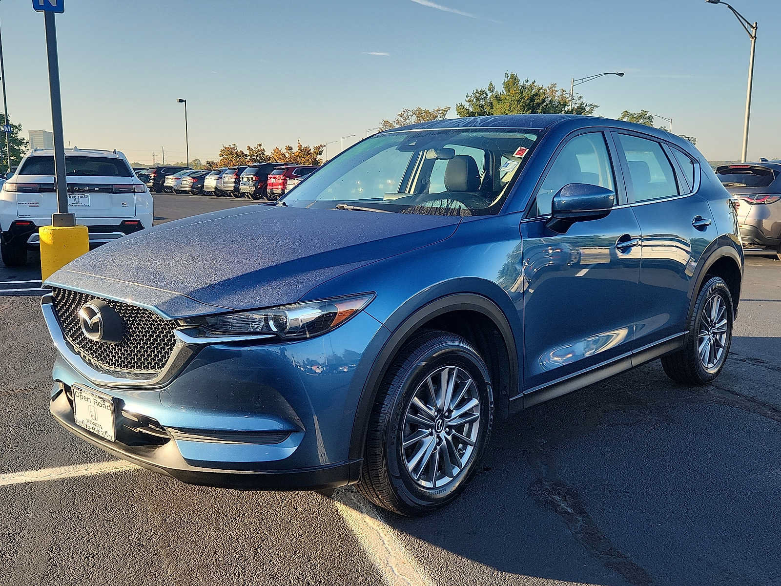 Used 2018 MAZDA CX-5 Sport AWD/4WD image 3